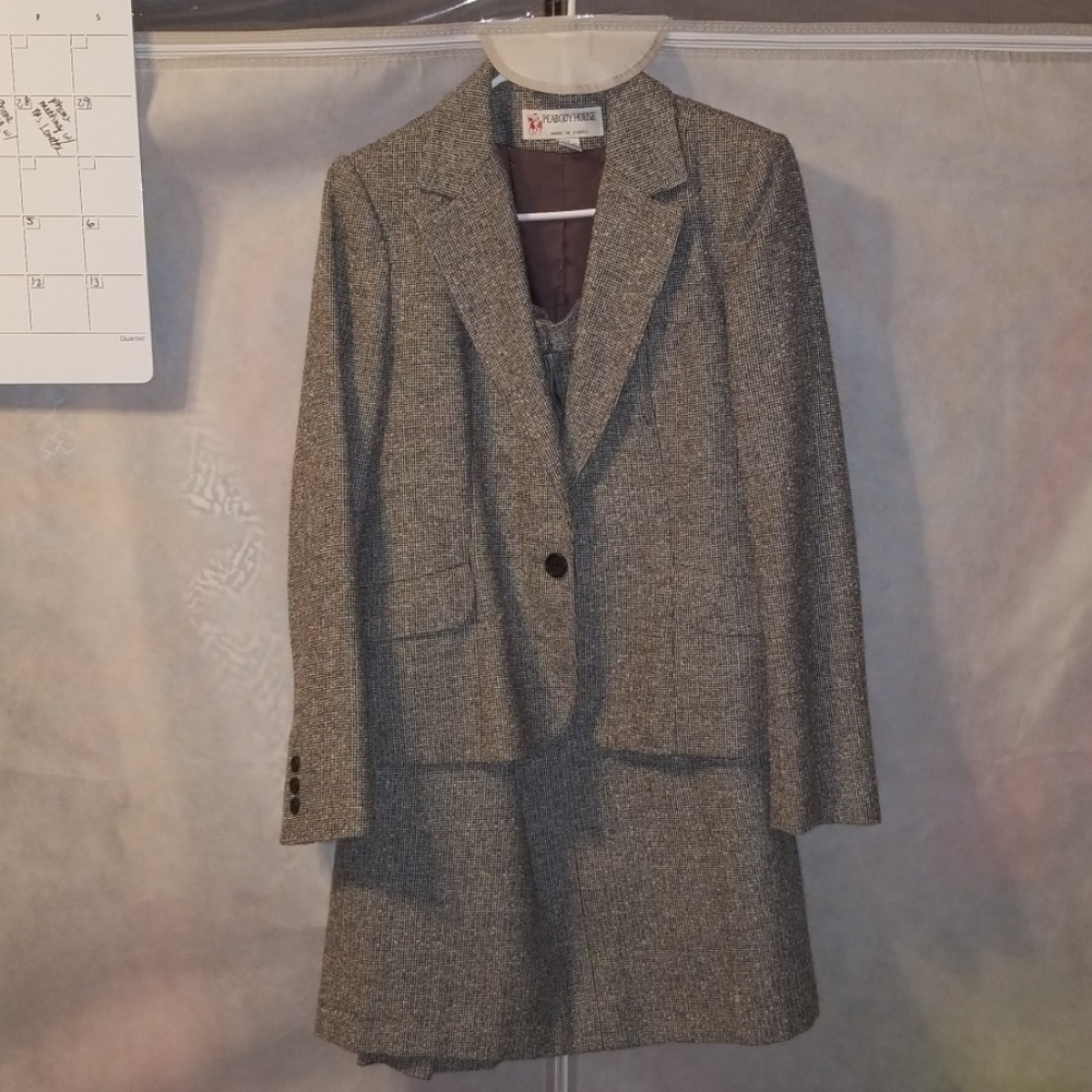 Womens Business Suit